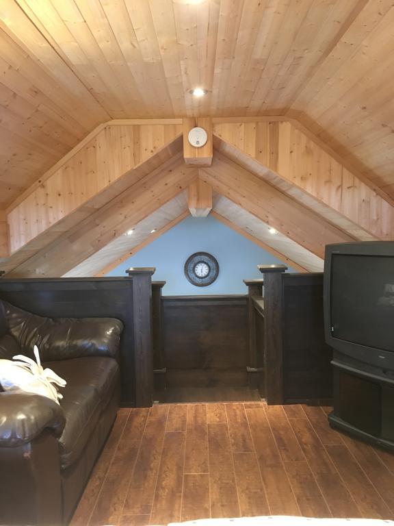 The Deer Lake Loft Luaran gambar